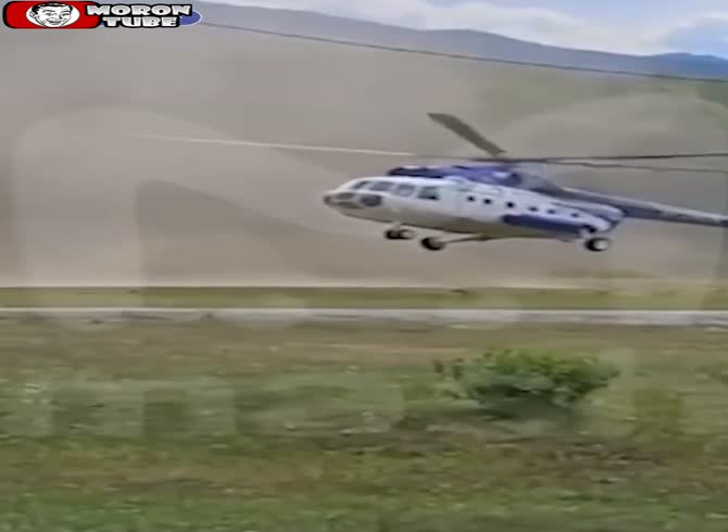 Video :Six people are killed when a tourist helicopter crashes in Russia